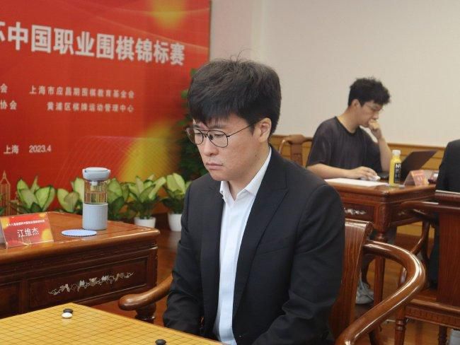 国产精品色内内在线播放
